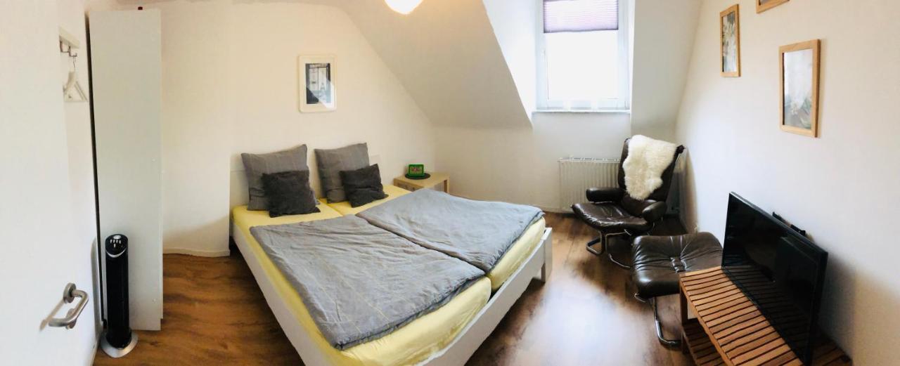 Tolles 3 Zimmer Apartment in der Narrenstadt Dülken für max. 5 Personen Viersen Exterior foto